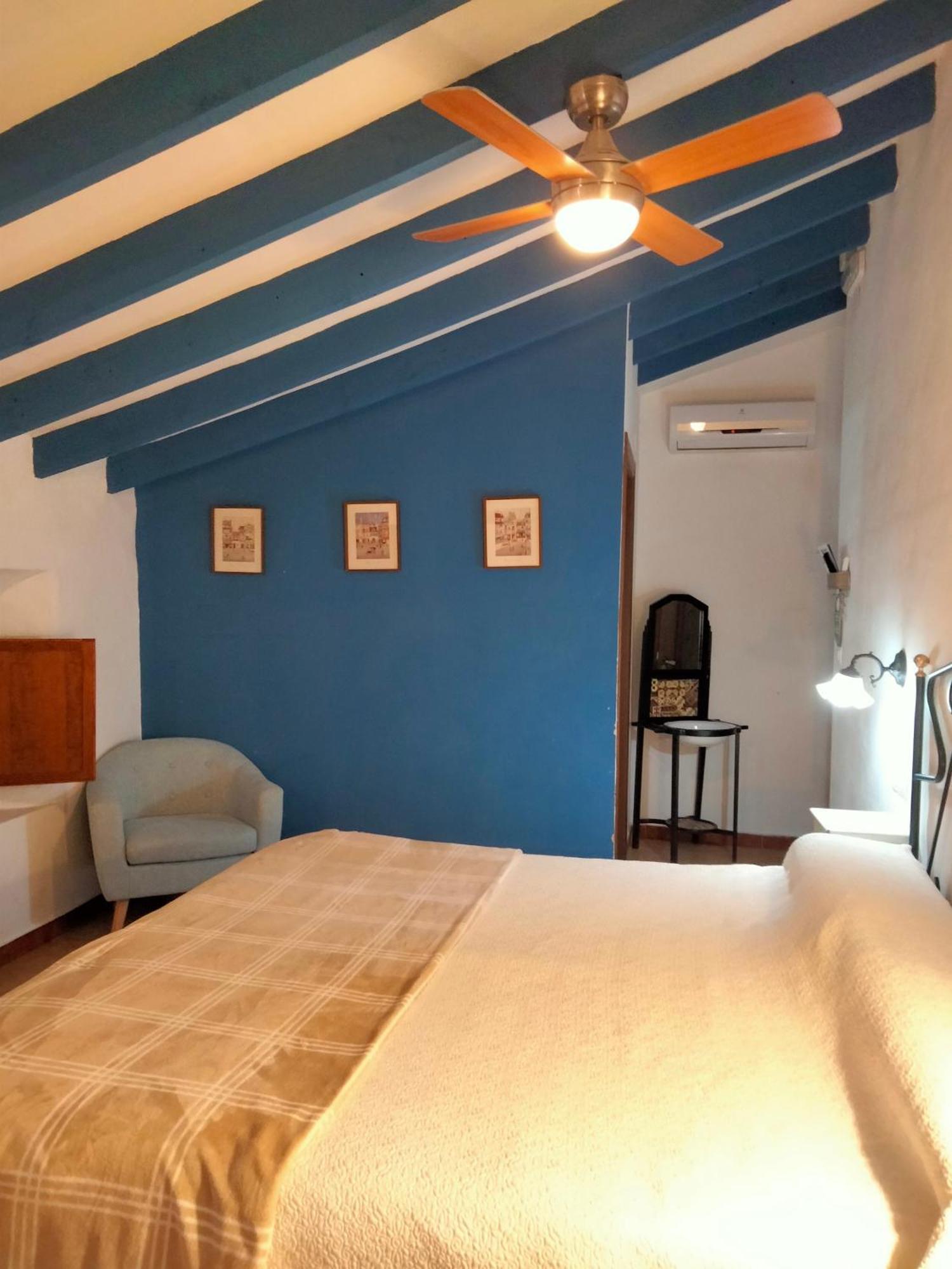 Hostal Los Aromas Villena Ngoại thất bức ảnh