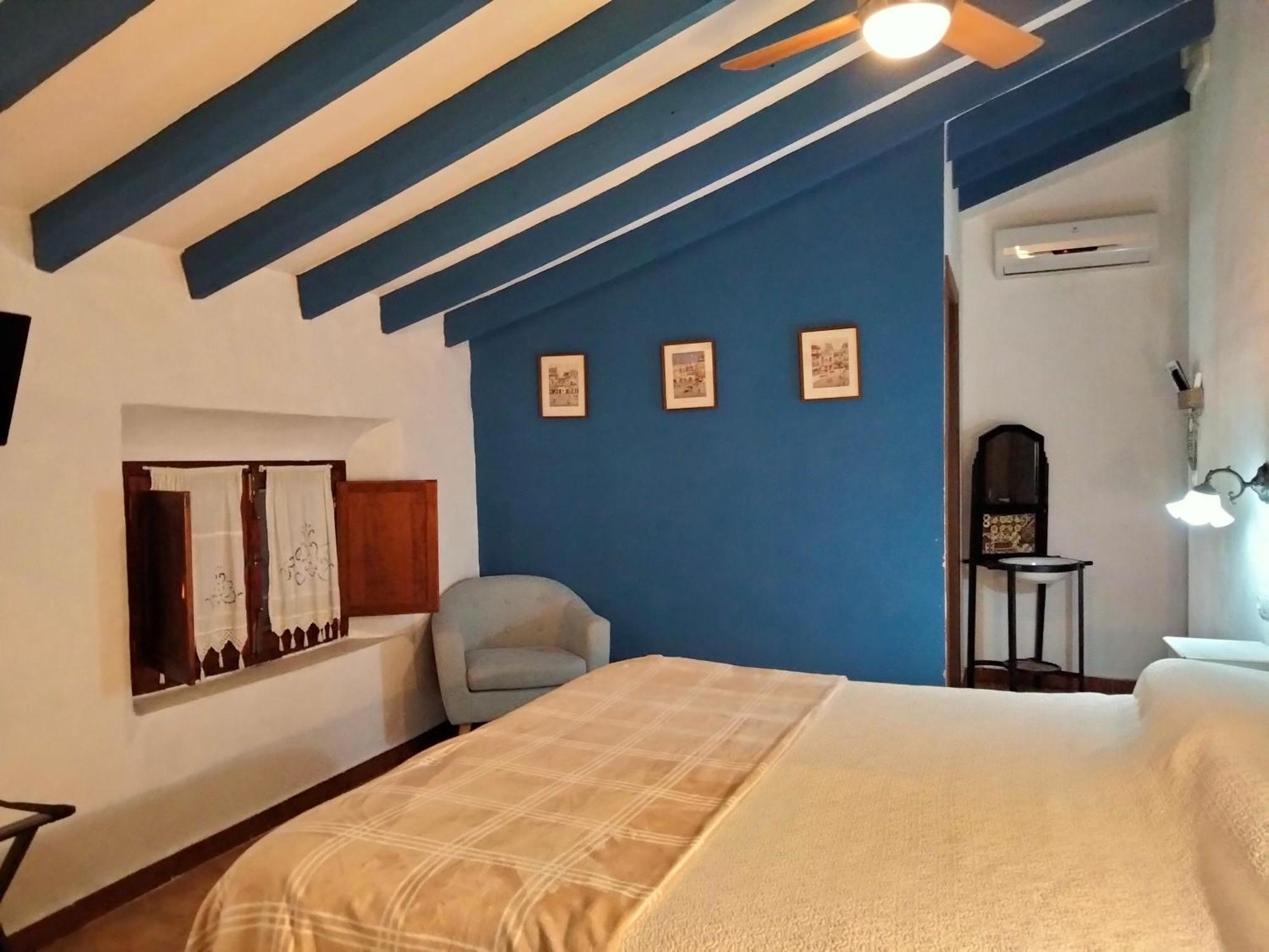 Hostal Los Aromas Villena Phòng bức ảnh