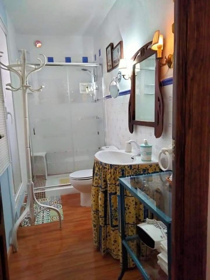 Hostal Los Aromas Villena Ngoại thất bức ảnh